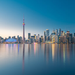 Canada-Algemeen-Ontario-Toronto-skyline-avond