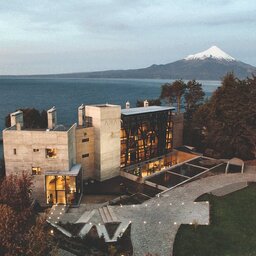 Chili-Lake-District-Hotels-Awa-gebouw