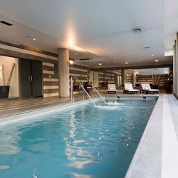 Chili-Santiago-Hotels-Holiday-Inn-Santiago-Airport-pool