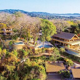 Costa-Rica-Westkust-Lagarta-Lodge-Algemeen-Drone-Shot