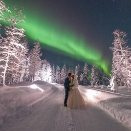 Finland-Lapland-Levi-kongas-Northern-Lights-Ranch-honeymoon-noorderlicht