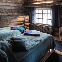 Finland-Lapland-Yllas-L7-Luxury-Lodge-slaapkamer-twin