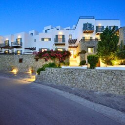 Griekenland-Cycladen-Pelican bay hotel-hotel