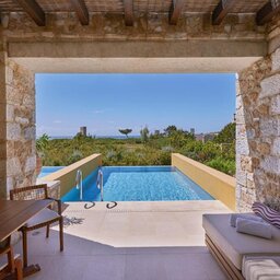 Griekenland-Peloponnesos-Costa-Navarino-Westin-infinity-kamer