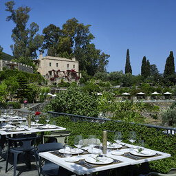 Griekenland-Peloponnesos-Monemvasia-restaurant-2