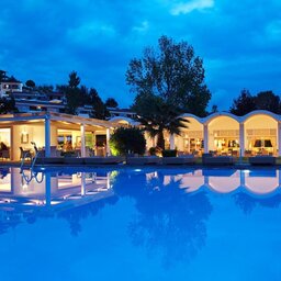 Griekenland-Sporaden-Skiathos-Princess-Hotel-pool2