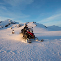 IJsland-Excursie-Snowmobile-on-Langjökull-Glacier