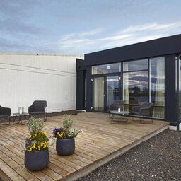 IJsland-Hotel-Edda-Höfn-terras