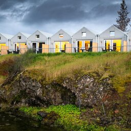 IJsland-Reykjadalur-Frost-and-Fire-Hotel-huisjes