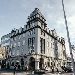 IJsland-Reykjavik-Apótek-hotel-hotelgebouw