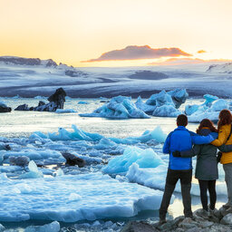 IJsland-Zuidkust-Jokulsarlon-familie