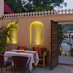 India-Jaipur-Samode Haveli Hotel7