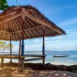 Indonesië-Gili-eilanden-strand-hutje