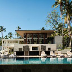 Indonesie-Lombok-The-Kayana-Resort-main-pool