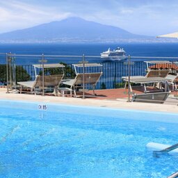 Italië-Amalfi-Sorrento-Grand-Hotel-de-la-ville-zwembad-2