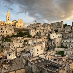 Italië-Basilicata-Excursie-Bezoek-aan-Matera-met-brood-workshop-in-Altamura-2