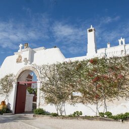 Italie-Masseria-Torre-Coccaro-Gevel