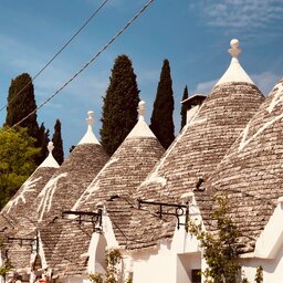 Italië-Puglia-Excursie-wandeling-door-de-stad-Alberobello-3