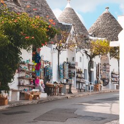 Italië-Puglia-Valle-d-Itria-Alberobello-1