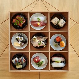 Japan-kashikojima-amanemu-sushi