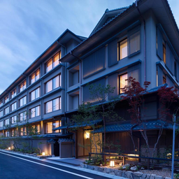 Japan-Kyoto-Hotels-Celestine-Gion-gebouw-1