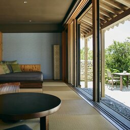 Japan-Kyoto-Hotels-Hoshinoya-Kyoto-interieur