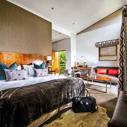 Johannesburg-The-Peech-Hotel-classic-room