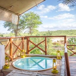 Kenia-Samburu Game Reserve-Elephant Bedroom Camp-plunge pool