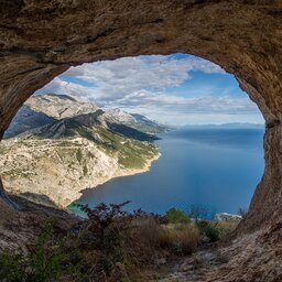 Kroatië-uitzicht-Dalmatische-zee