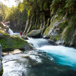 La-Reunion-Cirque-de-Cilaos-excursie-canyoning-CREDIT-IRT-frog974 3