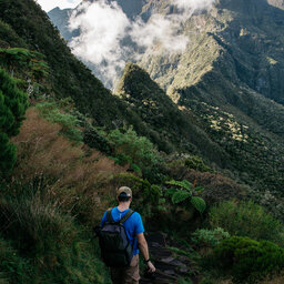 La-Reunion-cirque-de-mafate-wandeling-CREDIT-IRT-loeildeos