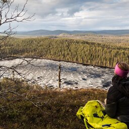 Lapland-Zweden-Harads-Loggers-Lodge-Hiking-Korgen-Nature-Reserve