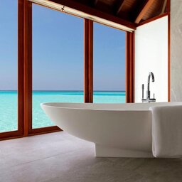 Malediven-Anantara-Dhigu-water-suite-badkamer