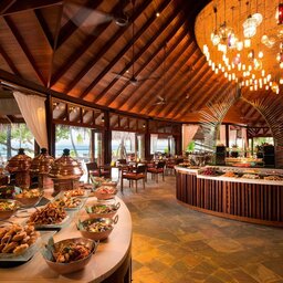 Malediven-Constance-Halaveli-restaurant