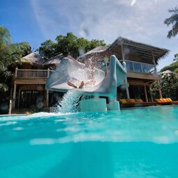 Malediven-Kunfunadhoo-eiland-Soneva-Fushi-Hotel-glijbaan-by-Bruno-Aveillan