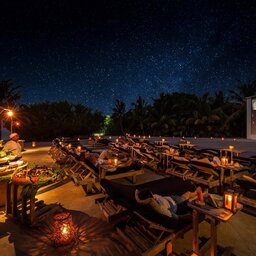 Malediven-Kunfunadhoo-eiland-Soneva-Fushi-Hotel-openlucht-film