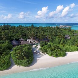 Malediven-Laamu-Atoll-Six-Senses-Laamu-luchtfoto