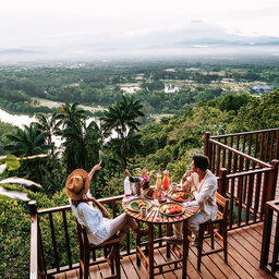 Maleisië-Kota-Kinabalu-Shangri-La-Rasa-Ria-Resort-&-Spa-ontbijt-met-uitzicht-2