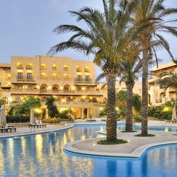 Malta-Gozo-Hotel-Kempinski-San-Lawrenz-pool