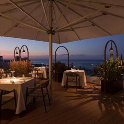 Malta-Hotel-Valletta-Rosselli-restaurant terras