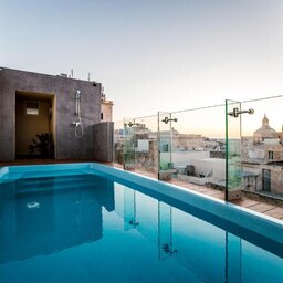 Malta-Hotel-Valletta-Rosselli-zwembad (3)