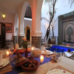 Marokko-Marrakesh-Riad-Alma-Avonddiner