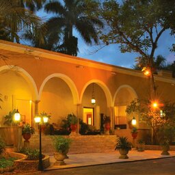 Mexico-Yucatan-Chichen-Itza-Hotels-Hacienda-Chichen-Resort-Spa-gebouw