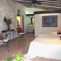 Mexico-Yucatan-Chichen-Itza-Hotels-Hacienda-Chichen-Resort-Spa-twin-room
