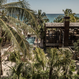 Mexico-Yucatan-Riviera-Maya-Hotels-Be-Tulum-strandbar-zwembad