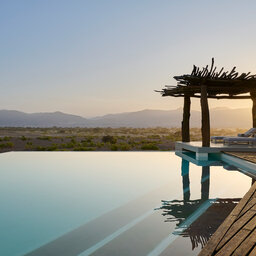 Namibië-Hoanib-Okahirongo elephant camp-zwembad