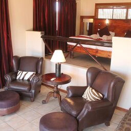 Namibie-Kalahari-hotel-Intu Afrika Zebra Lodge-kamer interieur