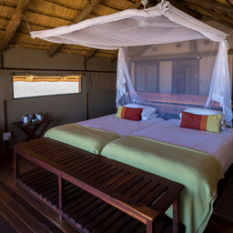 Namibie-Sossusvlei-Kulala-Desert-Lodge-tent-interieur
