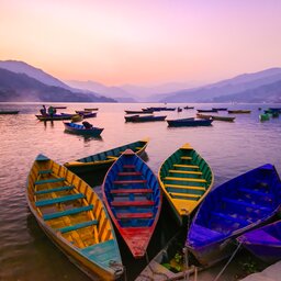 Nepal - Phewa lake - Pokhara