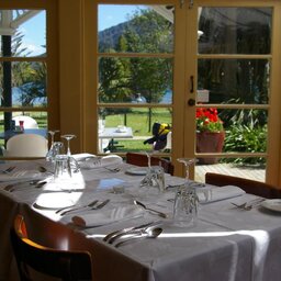 Nieuw-Zeeland-Marlborough-Hotels-Furneaux Lodge-cottage-restaurant